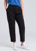 Hose im Nadelstreifen-Look