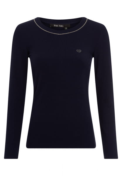 Shirt with jewelry chain detail