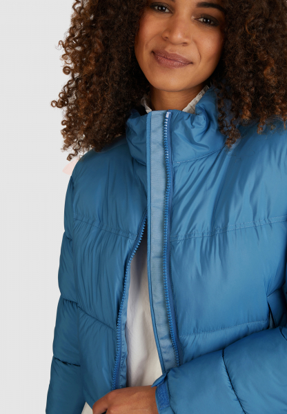 Quilted jacket with recycled artificial down