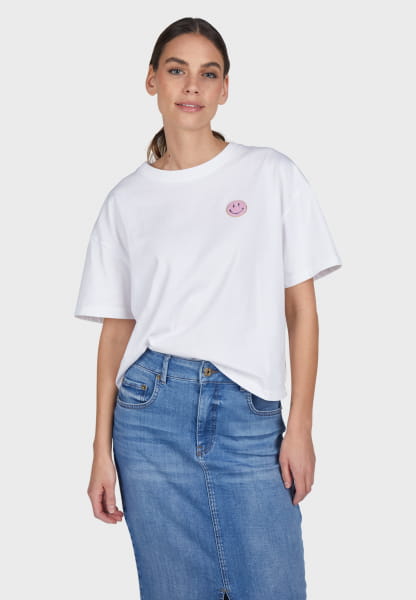 Cropped shirt with smiley application