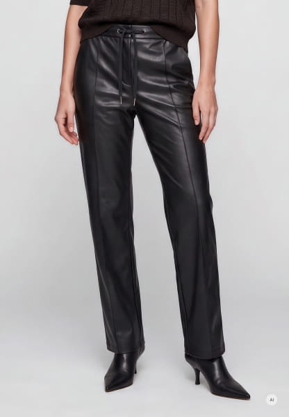 Faux Leather Jogginghose mit Kontraststreifen