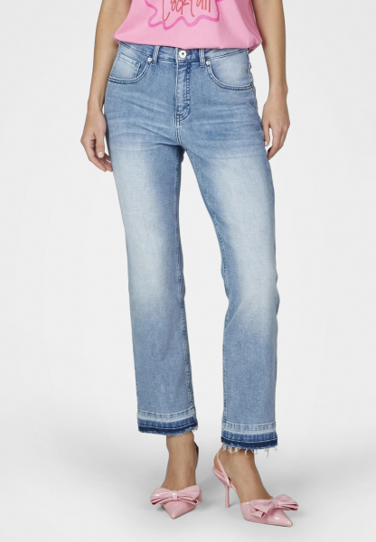 Cropped flared jeans