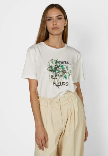 Shirt with embroidery