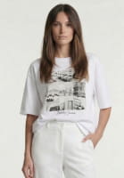 Shirt with black and white photo print