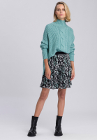 Pleated skirt with pleats and allover print