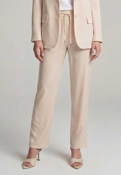 Hose aus Shiny Twill