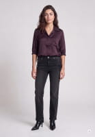 Viscose polo shirt with a knit collar