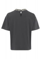 T-Shirt mit Pailleten und Stickerrei