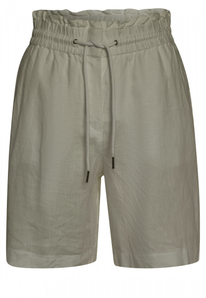 Shorts from sustainable linen 