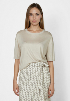 Sweater with sparkling effect