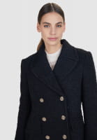 Coat made from recycled wool blend