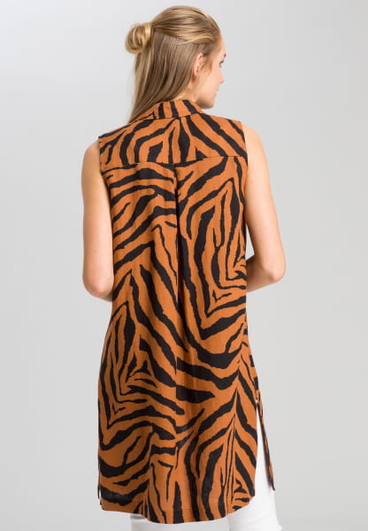 Long blouse with tiger pattern