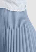 Pleated skirt with elastic cuff