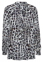 Blouse with conspicuous animal print