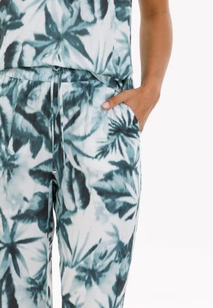 Pajama pants with jungle print
