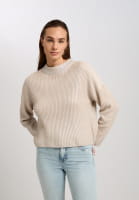 Pullover mit Metallic-Beschichtung