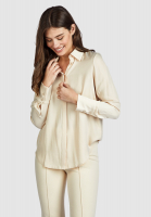 Blouse with concealed button placket