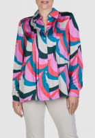 Blouse in graphic wave print