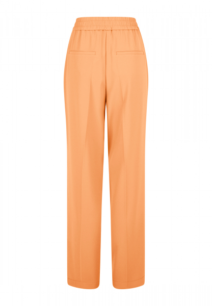 Bundfaltenhose aus mattem Komfortsatin