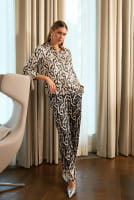 Pyjamahose mit grafischem Print