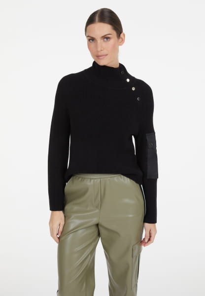 Pullover mit Satin-Tasche
