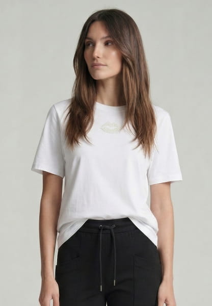 Shirt with bead appliqué