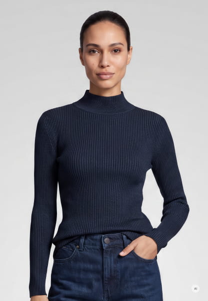 Turtleneck sweater in sparkling rib knit