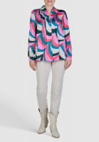 Blouse in graphic wave print