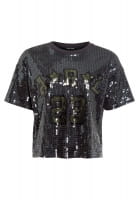 Paillettenshirt im College Look