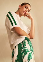 Sweater with contrasting stripes