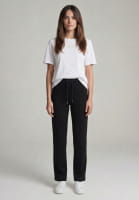 Shirt with bead appliqué