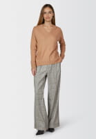 Cashmere sweater with patch pockets