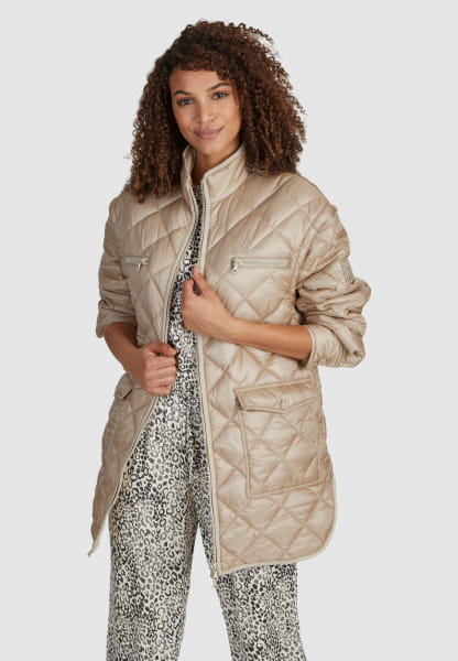2-in-1-Jacke in Steppoptik mit abtrennbaren Ärmeln