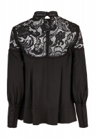 Blouse with lace patchwork