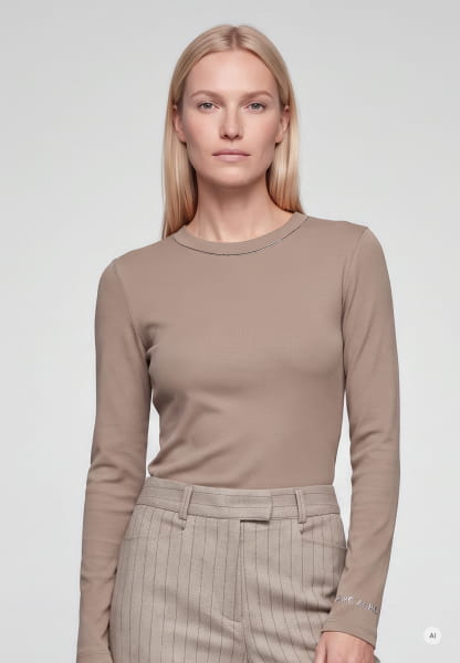 Rippshirt mit Schmuckband