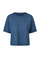 Boxy sweater with three-quarter sleeves