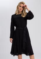 Kleid mit Kräuseleffekt